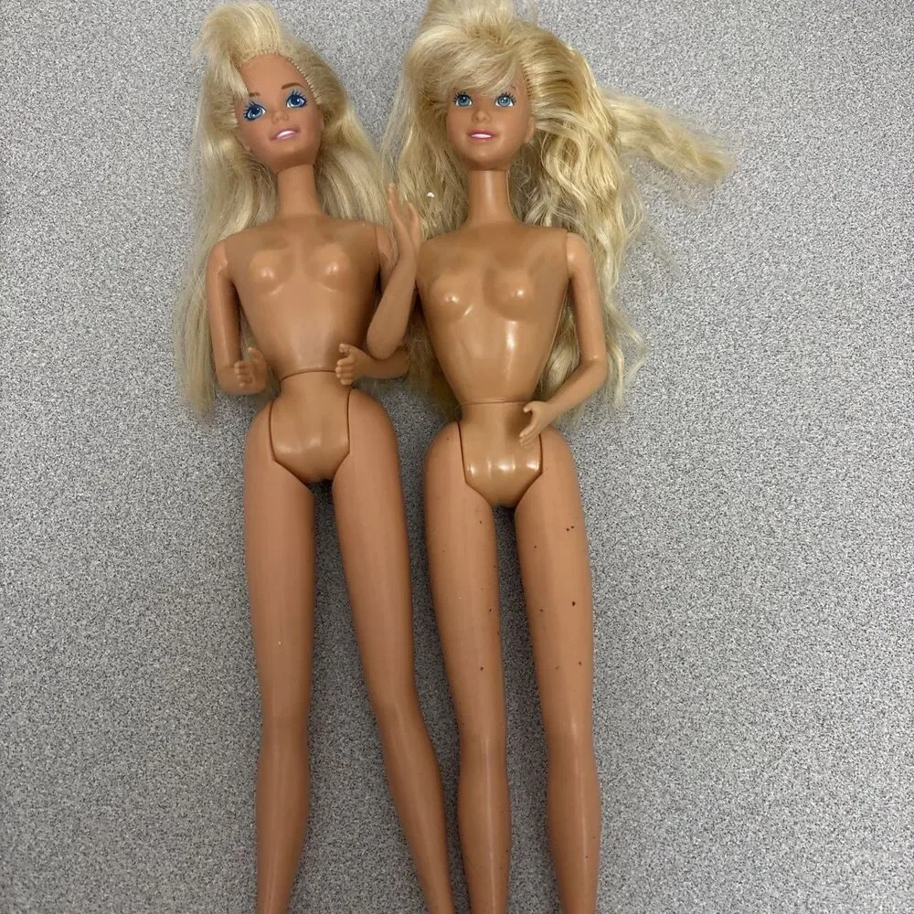 Lot of 8 Vintage Mixed Style Mattel Barbie, 1966 Body Molds, Twist Waist, Nude